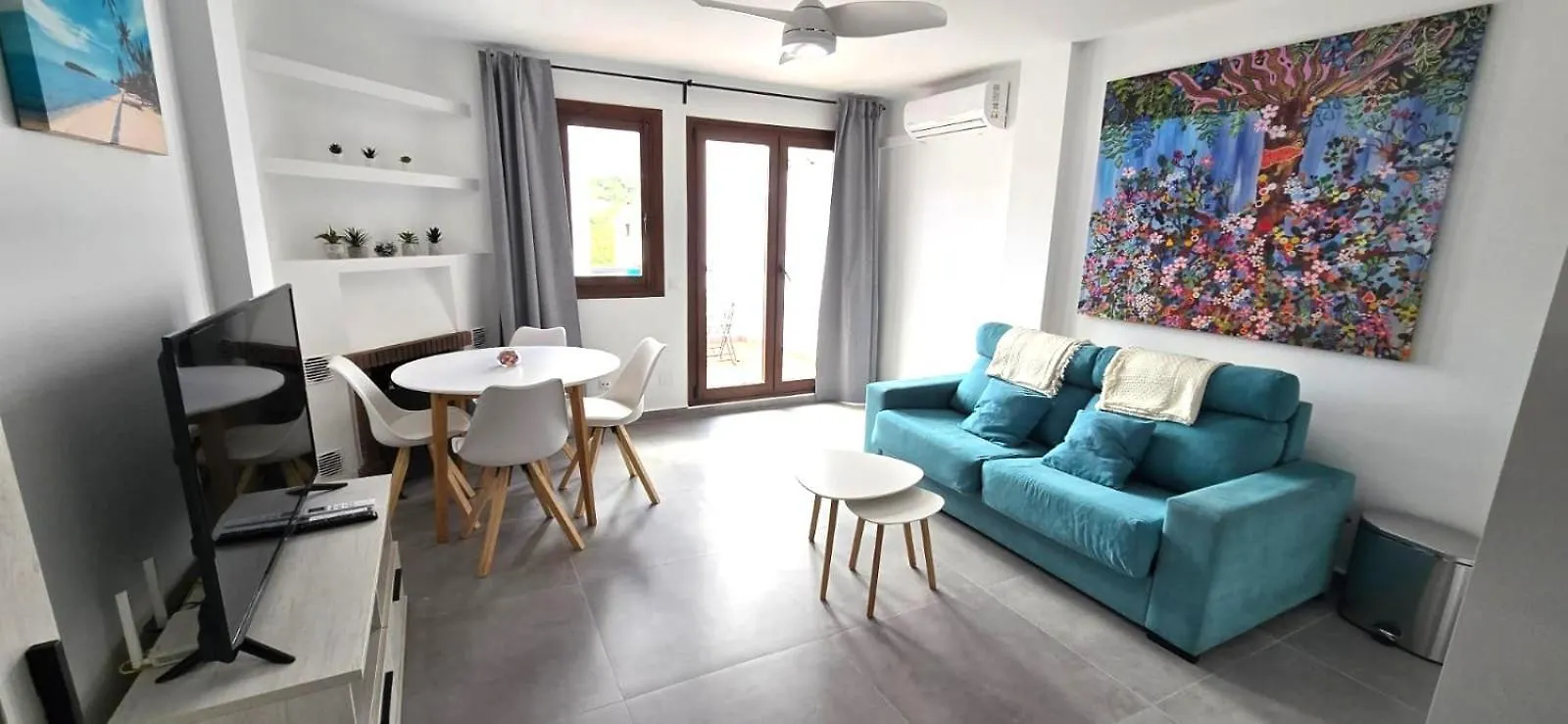 Ocean Dreams Holiday Home Benalmadena Apartment